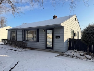 25118 Rosenbusch Blvd, Warren, MI 48089