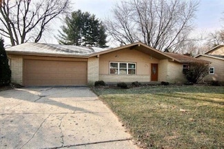 5191 Welsh Rd, Rockford, IL 61107