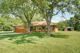 7259 E State Highway A, Strafford, MO 65757