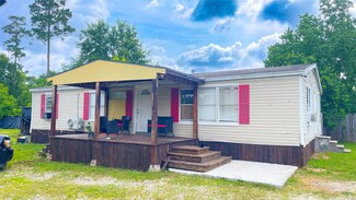 37 County Road 3479j, Cleveland, TX 77327