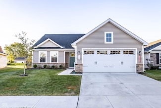 955 Sand Hollow Dr, Lebanon, IN 46052