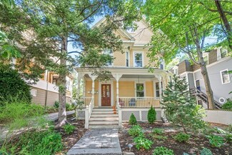288 Chestnut Ave Unit 3, Jamaica Plain, MA 02130