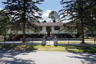 101 Gibbs St, Somerset, MA 02726