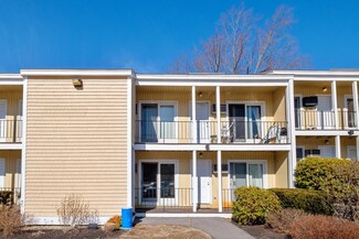905 Cocheco Ct, Dover, NH 03820