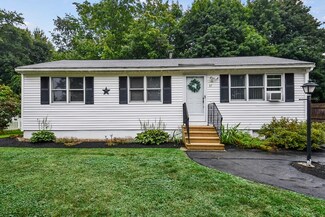 37 Wildwood Dr, Fitchburg, MA 01420