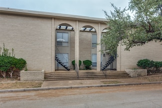 3828 W 7th St, Fort Worth, TX 76107