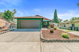514 Marie St, Medford, OR 97504