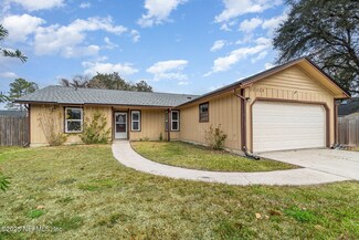 10028 Elmbrook Cir, Jacksonville, FL 32257