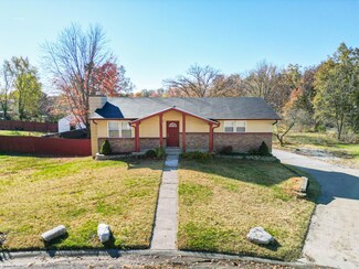 7133 N Moberly Dr, Columbia, MO 65202