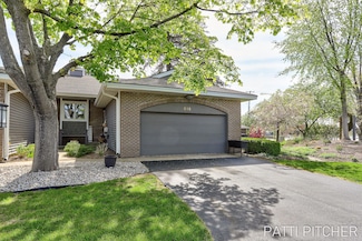 618 Edgewater Dr Unit 5, Spring Lake, MI 49456