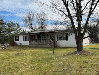 2969 E South Range Rd, New Springfield, OH 44443