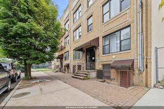 79 Crescent Ave Unit 1, Jersey City, NJ 07304