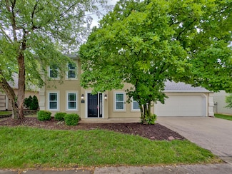 408 N Village Cir, Columbia, MO 65203