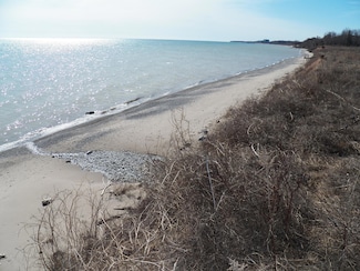 Lt2 Lakeshore Rd, Two Creeks, WI 54241