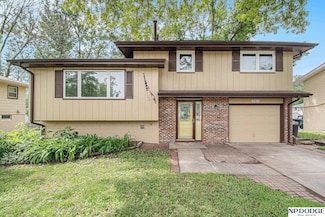 9423 Miami St, Omaha, NE 68134