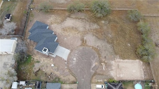 201 Constellation Dr, Pharr, TX 78577