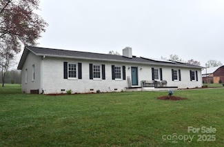436 Old Nc 90, Taylorsville, NC 28681