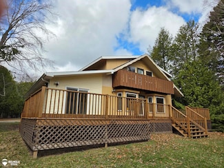 4041 W Cedar Lake Rd, Greenbush, MI 48738