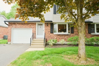 19 Hadley St Unit E14, South Hadley, MA 01075