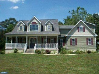 1047 S Blue Bell Rd, Newfield, NJ 08344