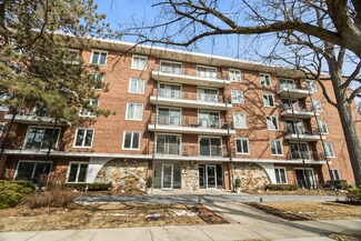 2333 Central St Unit 307, Evanston, IL 60201