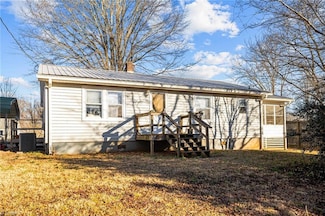 5971 Beckner St, Winston Salem, NC 27103