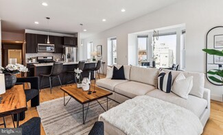 1218 N 30th St Unit 3, Philadelphia, PA 19121