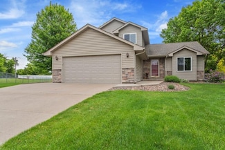 20573 Georgia Avenue Place N, Forest Lake, MN 55025
