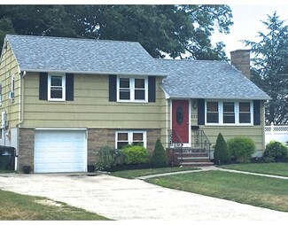 635 N Eastern Ave, Fall River, MA 02720
