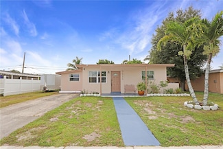 3611 SW 40th Ave, West Park, FL 33023