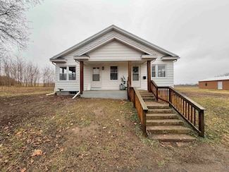 1011 N Limekiln Rd, Oregon, IL 61061