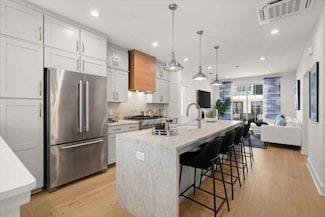 230 New St Unit 2201-4, Decatur, GA 30030