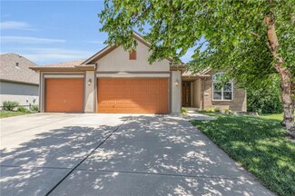 825 Old Paint Rd, Raymore, MO 64083