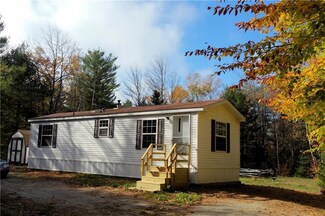 496 Mount Ephraim Rd, Searsport, ME 04974