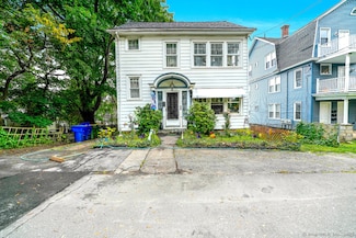 71 Fleming St, Waterbury, CT 06710