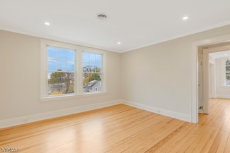 10 Field Rd Unit 3, Maplewood, NJ 07040