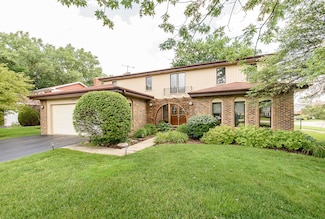 1385 Montgomery Dr, Deerfield, IL 60015