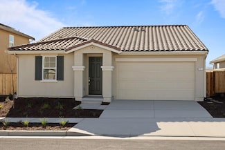 1911 Hydrangea Dr, Hollister, CA 95023