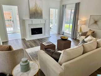 1565 Parkside Ct, Birmingham, AL 35209