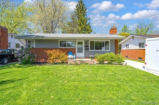 22001 Saint Gertrude St, Saint Clair Shores, MI 48081