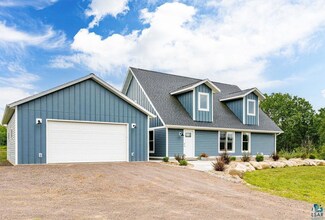 5836 Saint Louis River Rd, Proctor, MN 55810