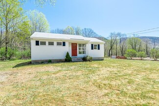 1568 E Manchester Rd, Manchester Center, VT 05255