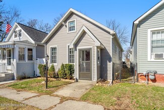 801 6th Ave, Troy, NY 12182