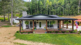 486 Steer Creek Rd, Tellico Plains, TN 37385