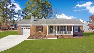 5900 Rehoboth Rd, Hope Mills, NC 28348
