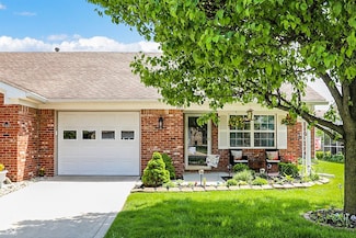 8145 Bentley Farms Dr, Indianapolis, IN 46259