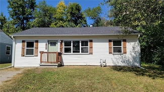 610 Elm St, Knob Noster, MO 65336