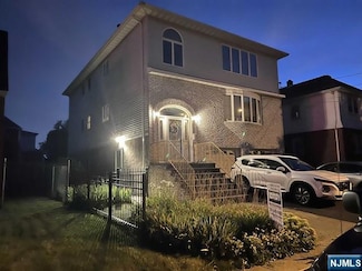 27 Arlington Blvd Unit 2, North Arlington, NJ 07031