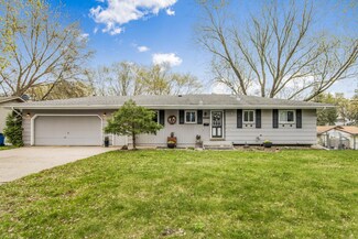 10649 Russell Ave S, Minneapolis, MN 55431