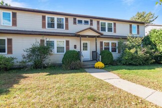 8 Evergreen Dr Unit 201, Milton, VT 05468
